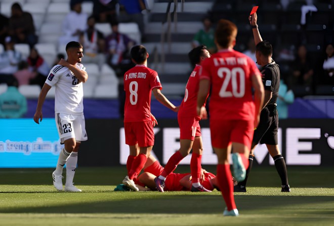 chuyen-gia-cau-thu-viet-nam-bi-phat-nhieu-loi-nang-1-phan-do-trong-tai-v-league